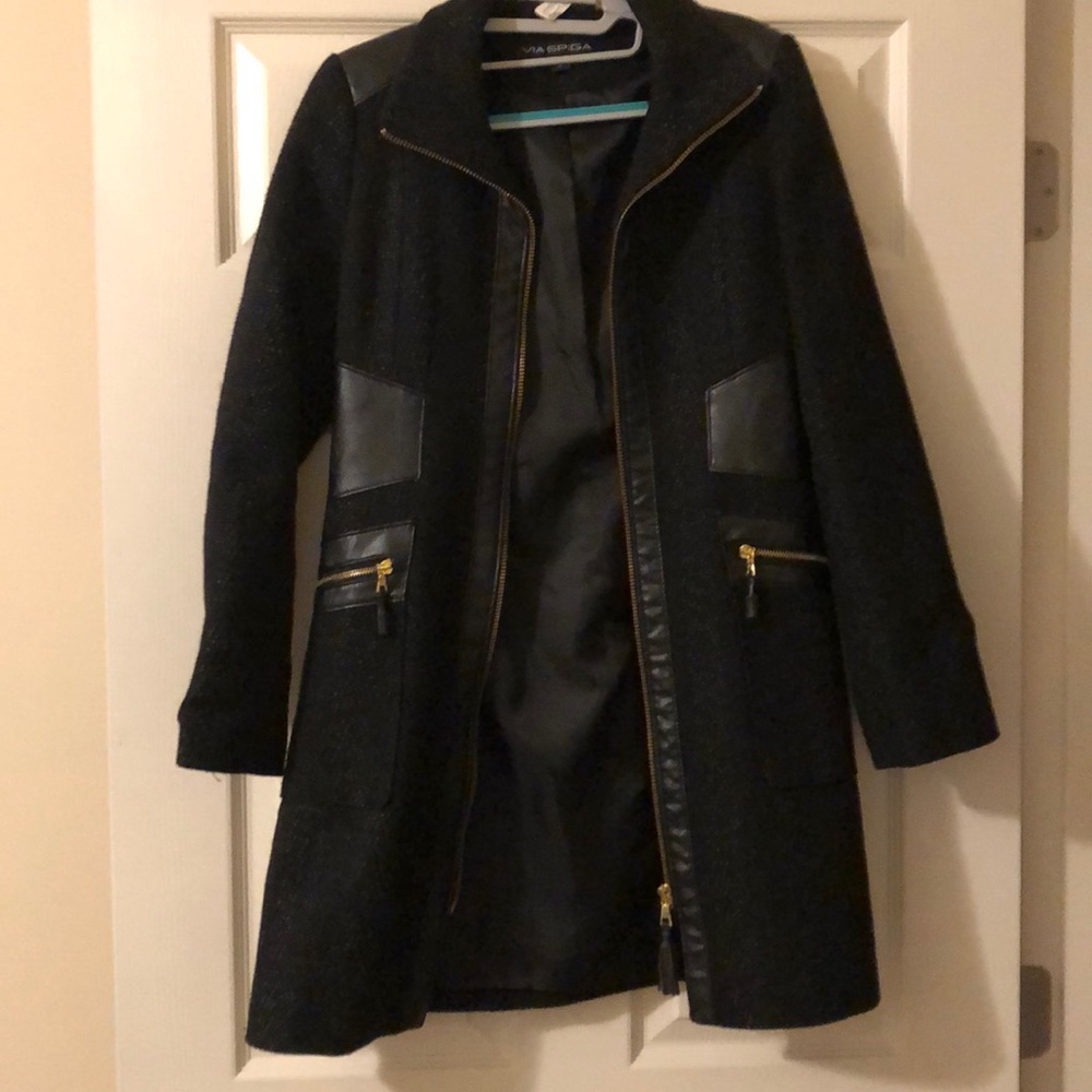 VIA SPIGA Wool Peacoat.